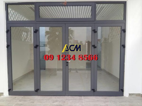 cua 4 canh 600x450 - Cửa 4 cánh